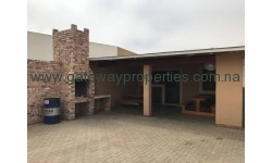 Henties Bay - 3 X Furnished Flats