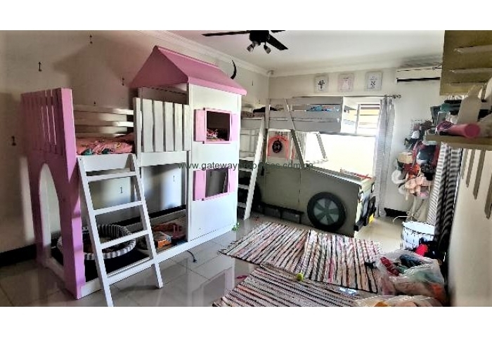 Kiddies bedroom