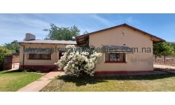 Tsumeb - Neat and Spacious 4 Bedroom / 1 Bathroom Family House for Sale