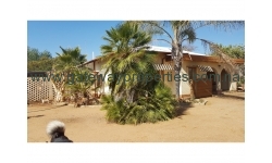 Otjiwarongo - NEWLY RENOVATED, REDUCED PRICE- 4 Bedroom, 3 Bathroom house with a Swimming pool and separate 1 Bedroom flat
